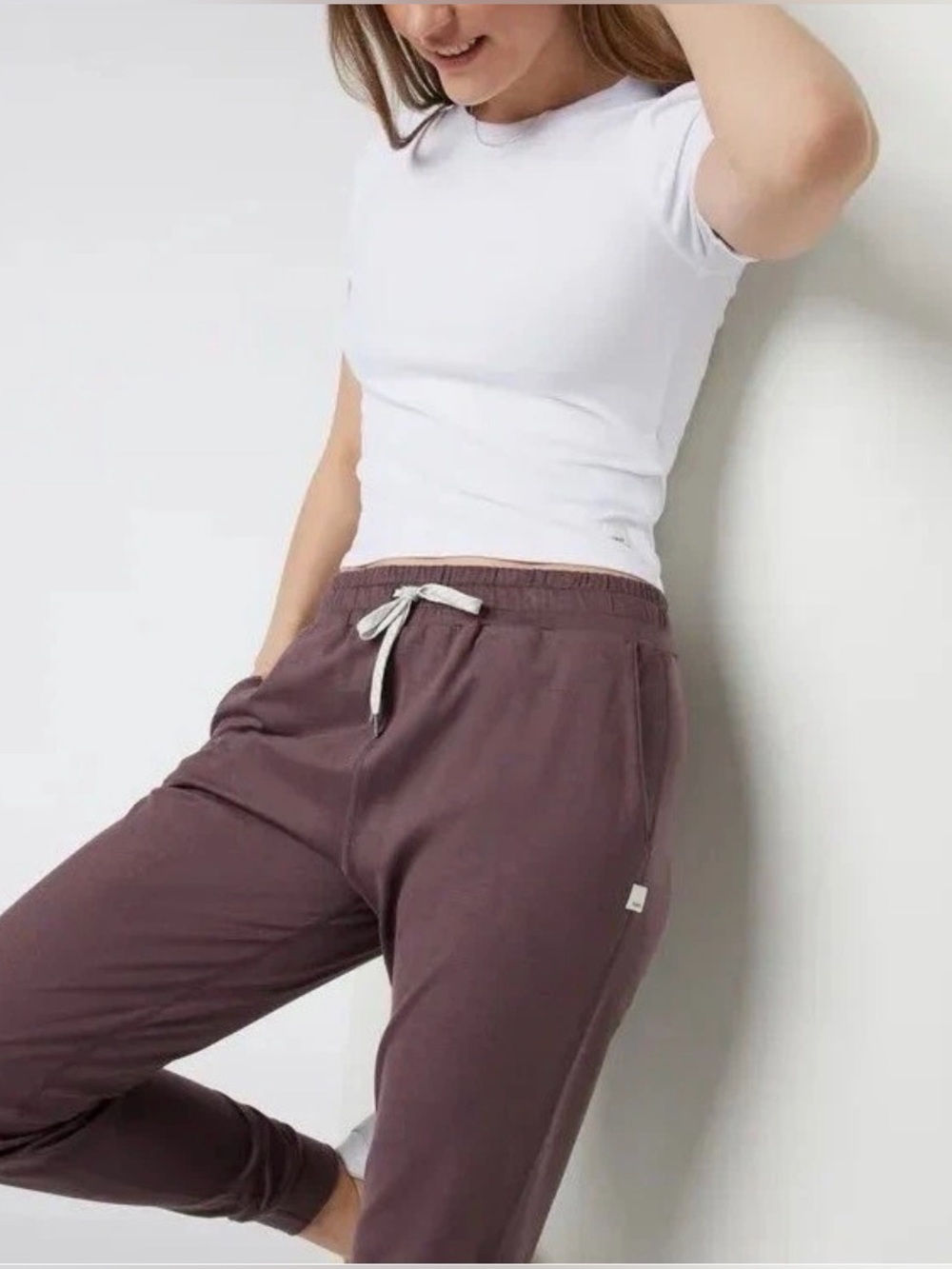 Vuori Performance Jogger Heathered Plum Size Small TALL Length
